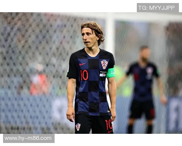 莫德里奇：从克罗地亚足球天才到世界足坛传奇的辉煌之路